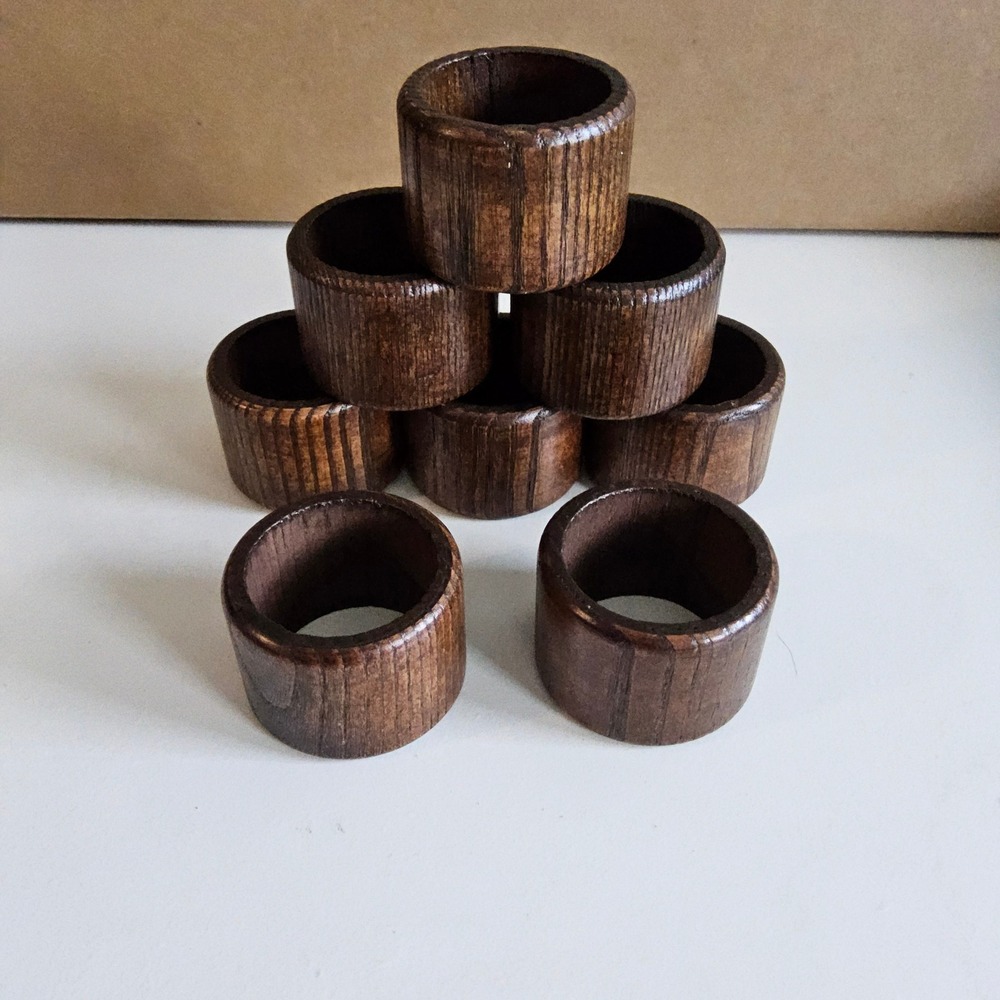 Vintage Set of 8 Wood Napkin Rings Rustic Boho Farmhouse Mid Century Decor
